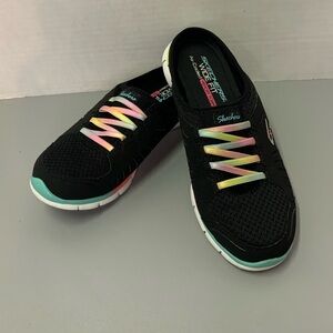Skechers Wide Fit Air-Cooled Memory Foam slip-on size 7.5W